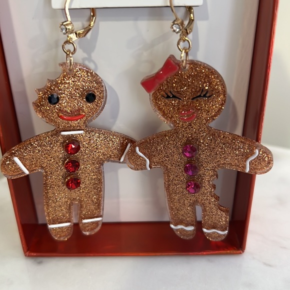 New Betsey Johnson Gingerbread Man & Lady Earrings - Picture 5 of 16